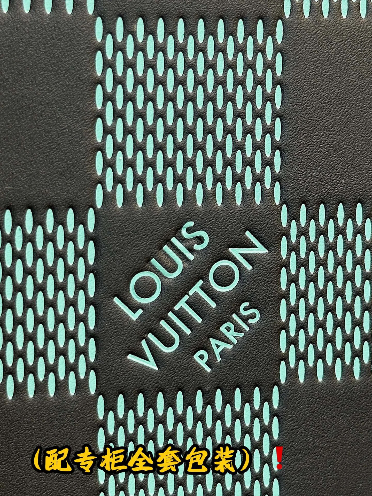 SoftTouch Louis Vuitton Clutch Bags 56264