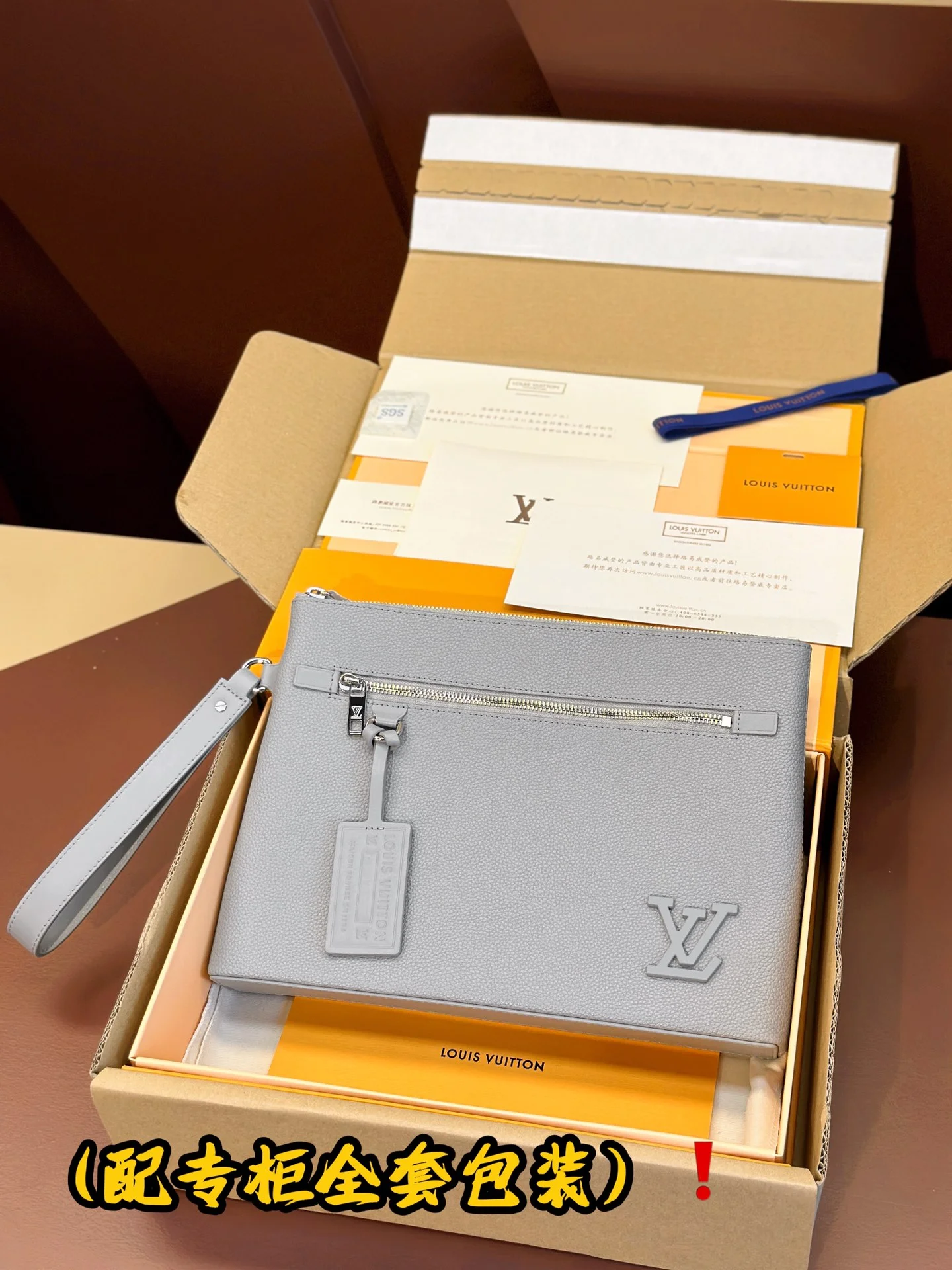 Packable Louis Vuitton Clutch Bags 56246