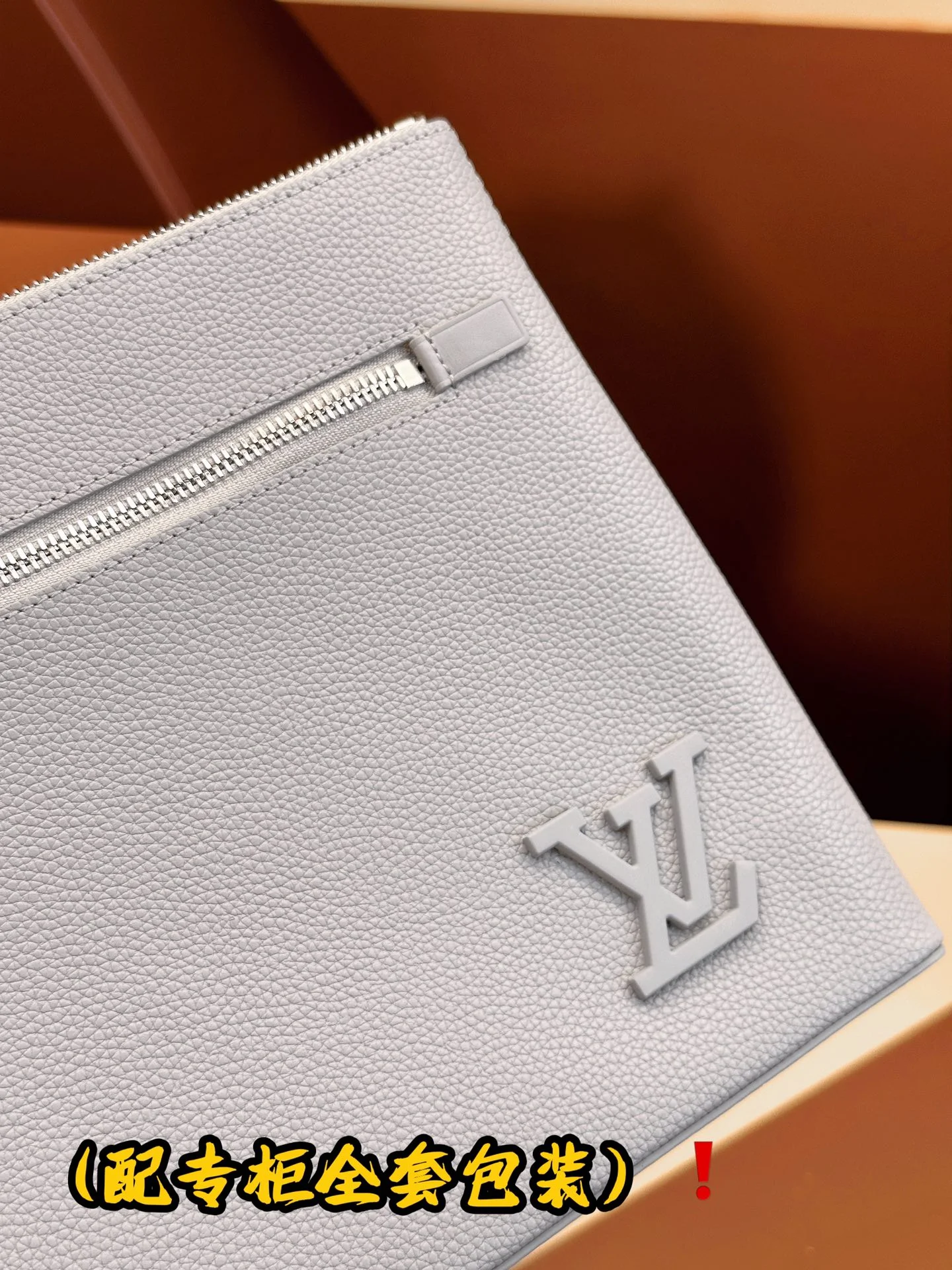 Packable Louis Vuitton Clutch Bags 56246