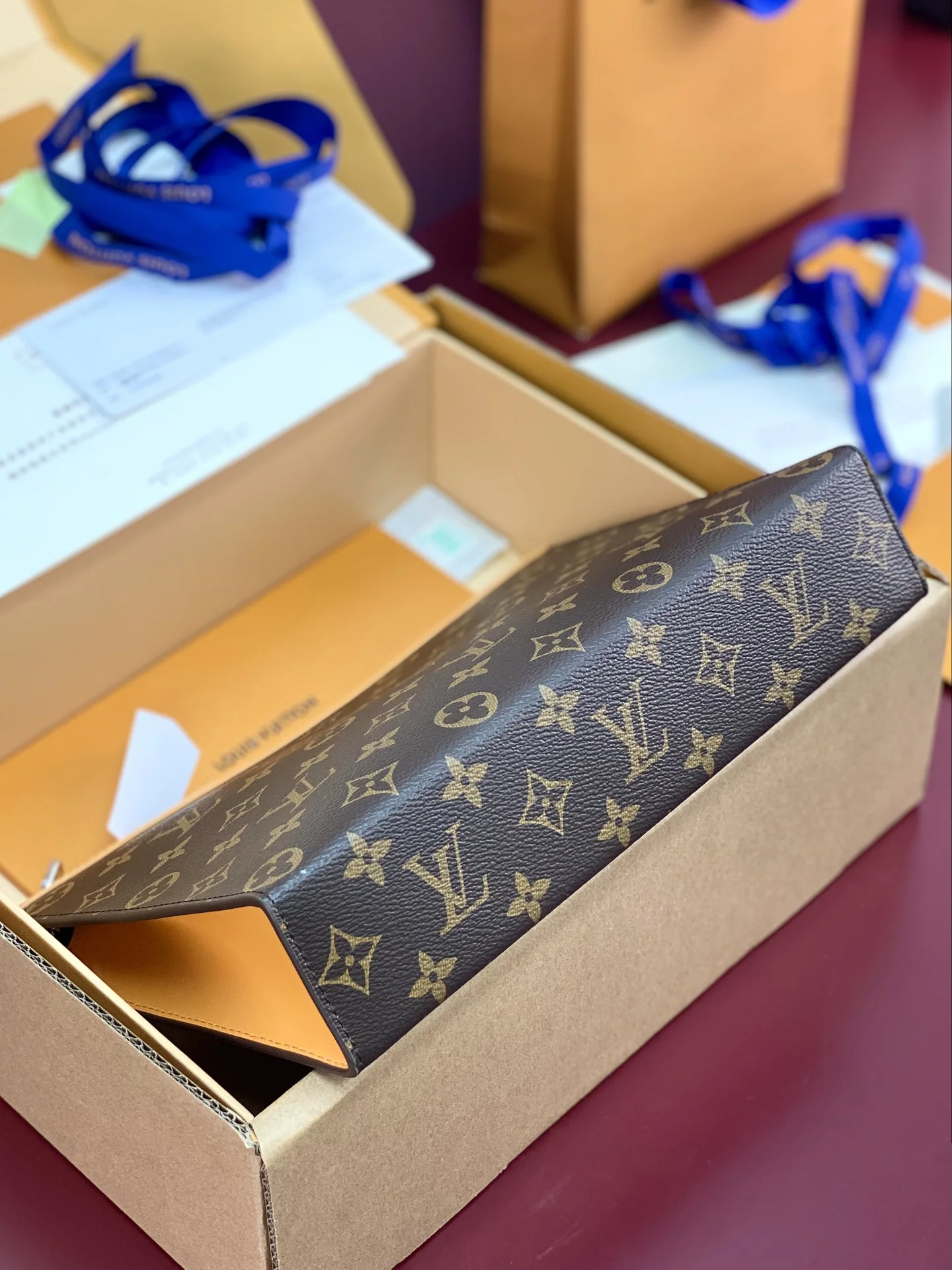 Louis Vuitton Clutch Bags Sophisticated 56251
