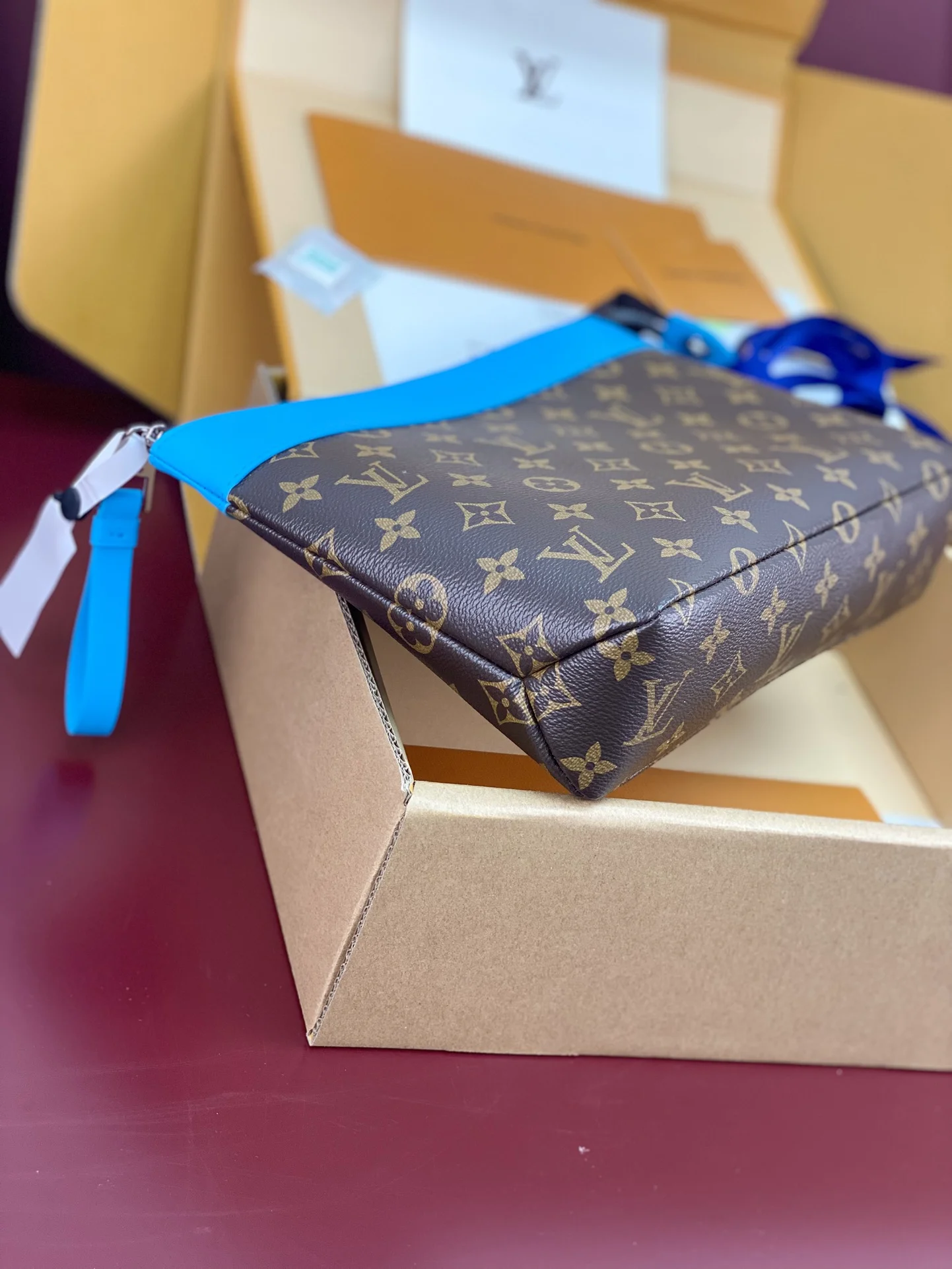 Louis Vuitton Clutch Bags Lightweight 56252