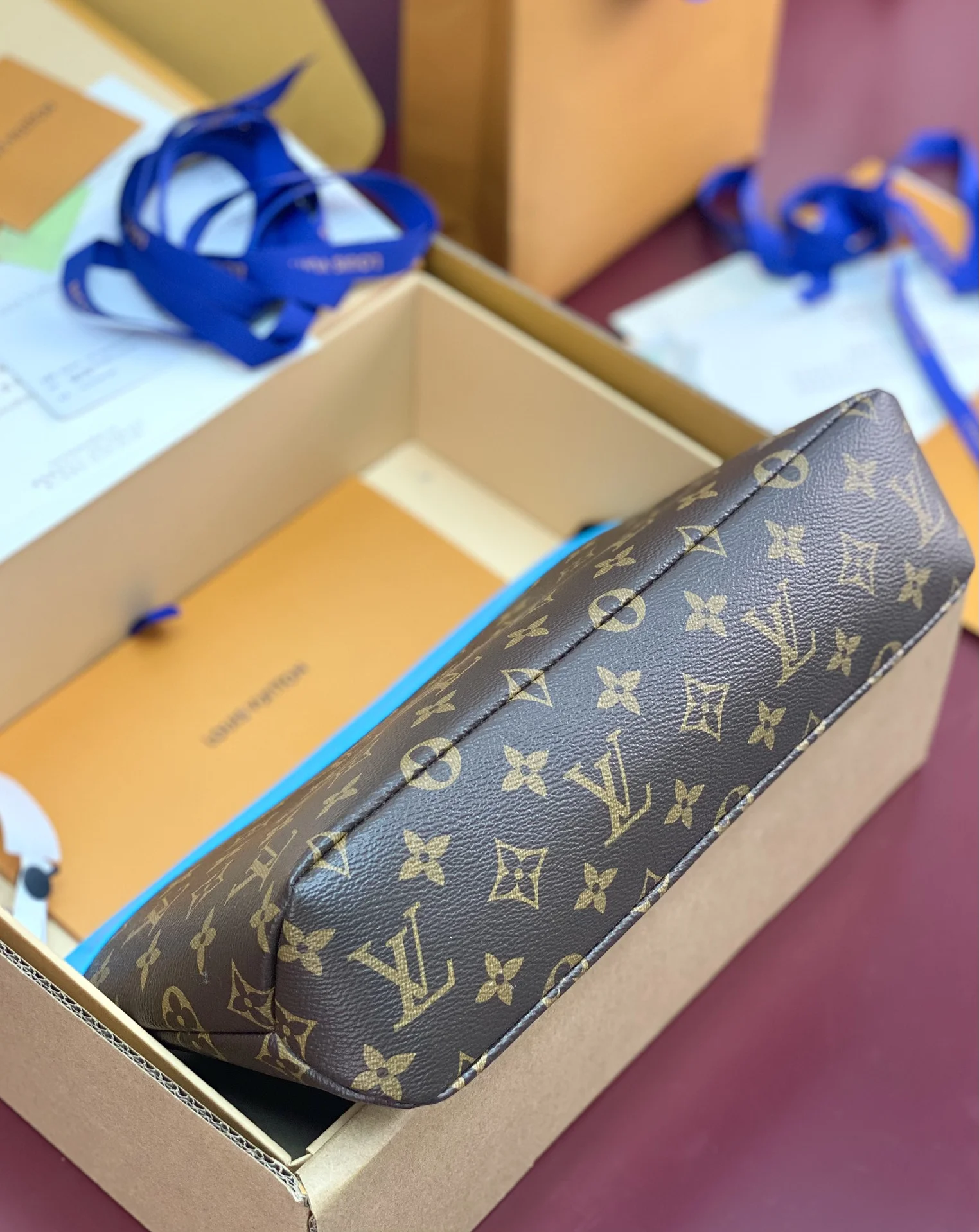 Louis Vuitton Clutch Bags Lightweight 56252