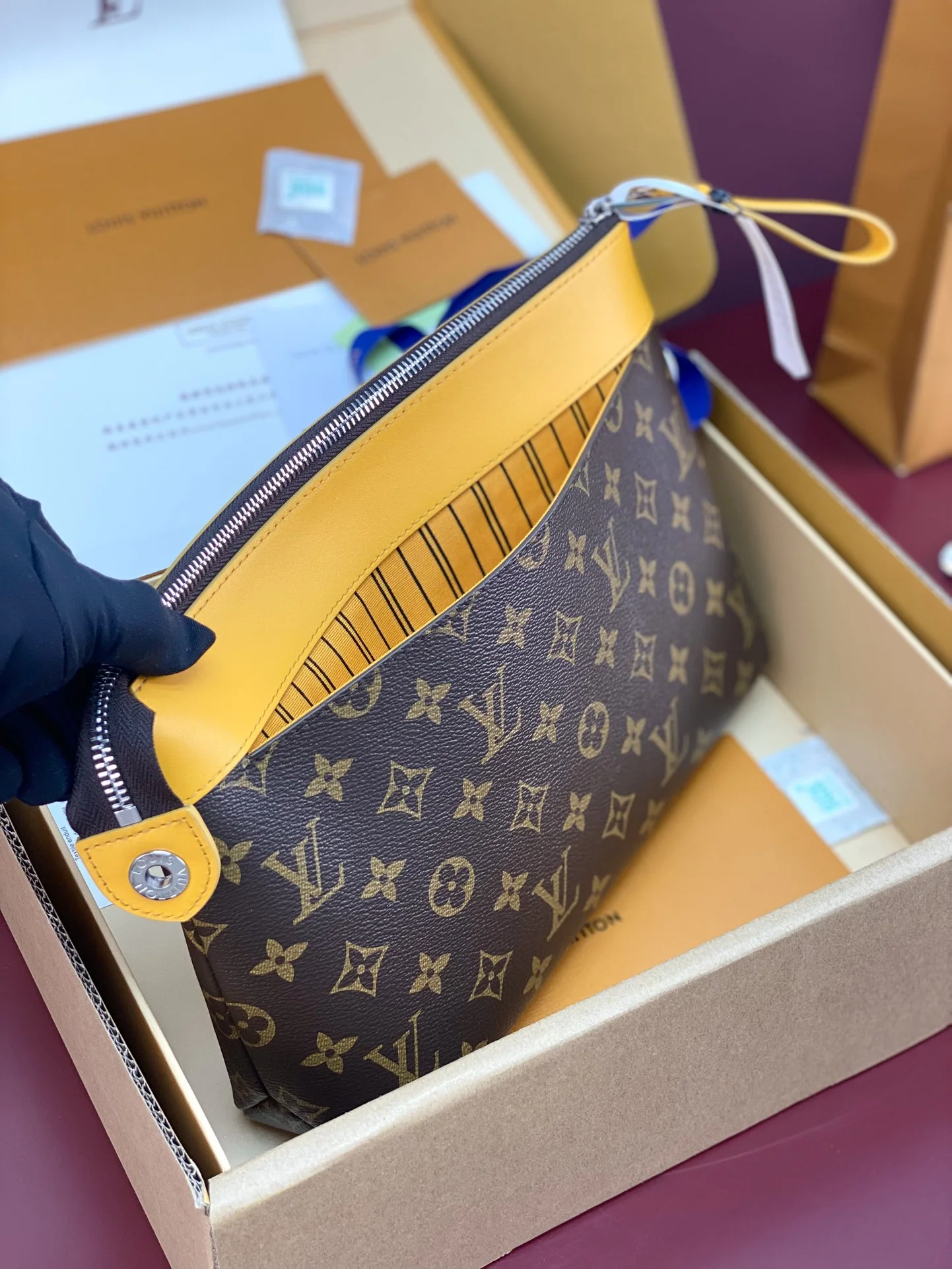 Practical Louis Vuitton Clutch Bags 56238