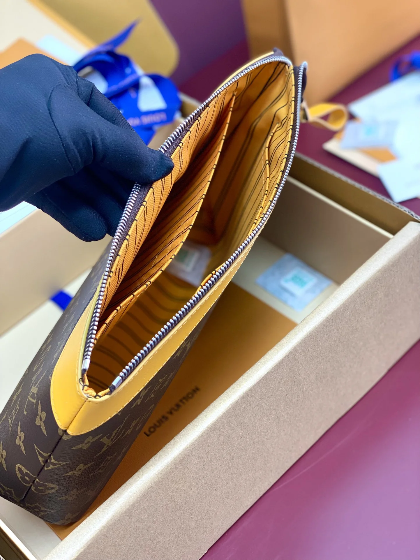 Practical Louis Vuitton Clutch Bags 56238