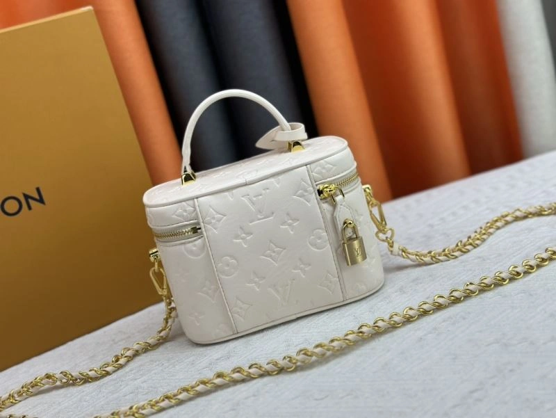 Durable Louis Vuitton Cosmetic Bags 78894