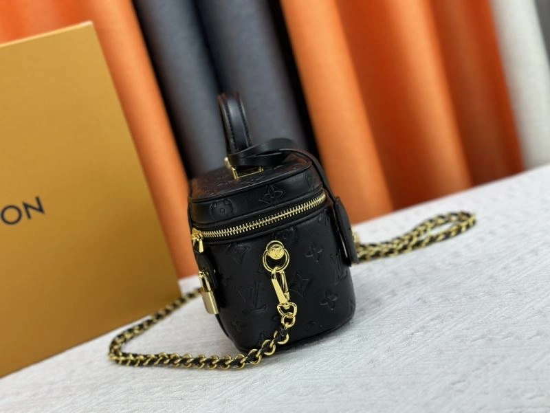 Flexible Louis Vuitton Cosmetic Bags 80484