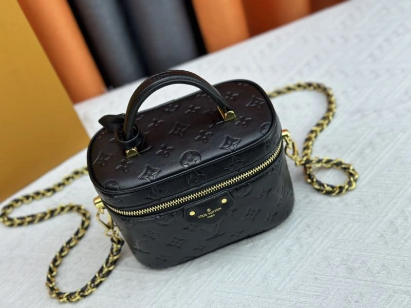 Flexible Louis Vuitton Cosmetic Bags 80484