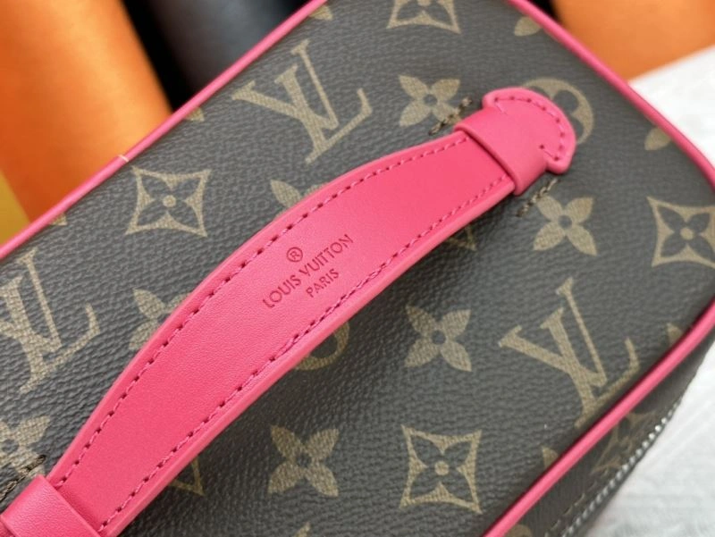 Neat Louis Vuitton Cosmetic Bags 80460