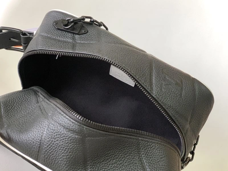 Louis Vuitton Cosmetic Bags Unisex 94365