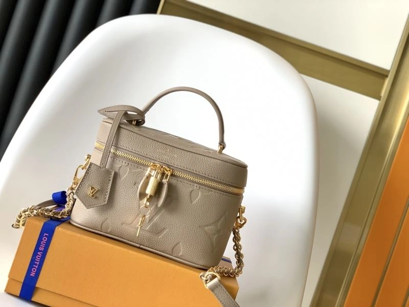 Louis Vuitton Cosmetic Bags FashionForward 94364