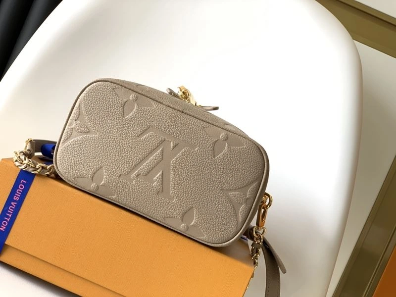 Louis Vuitton Cosmetic Bags FashionForward 94364