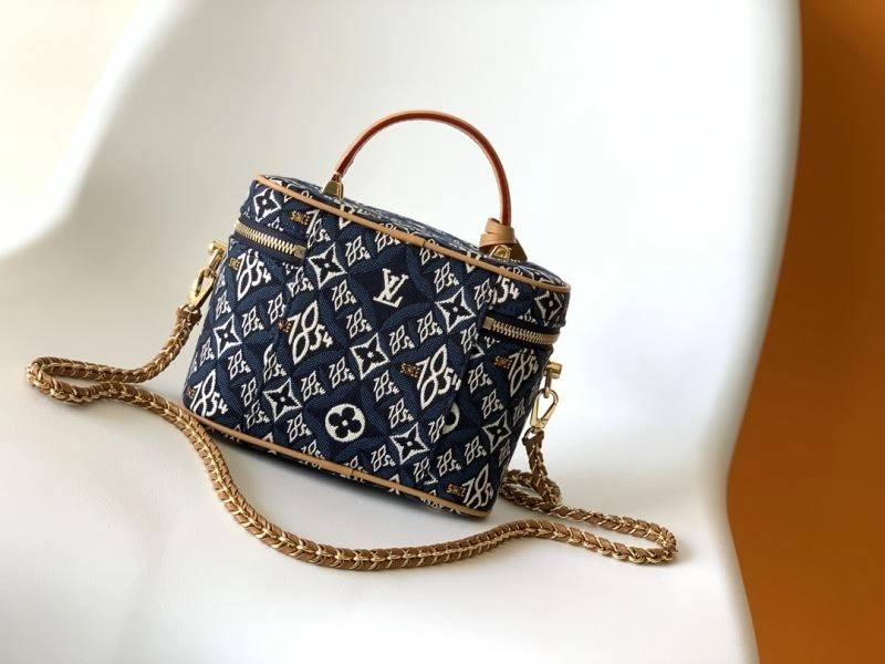Louis Vuitton Cosmetic Bags StreetReady 94362