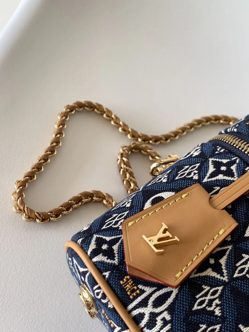 Louis Vuitton Cosmetic Bags StreetReady 94362