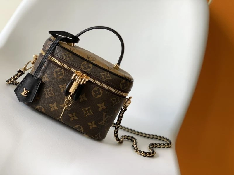 SportInspired Louis Vuitton Cosmetic Bags 94366