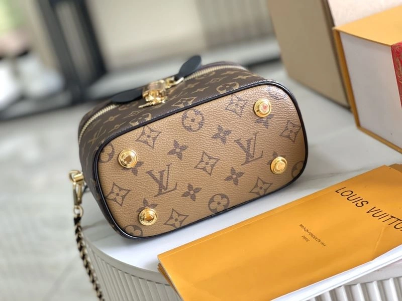 Trendsetting Louis Vuitton Cosmetic Bags 94058