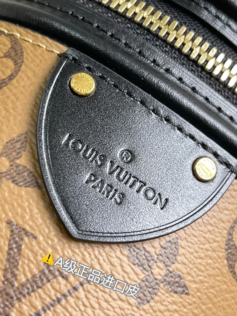 Louis Vuitton Cosmetic Bags EyeCatching 94054