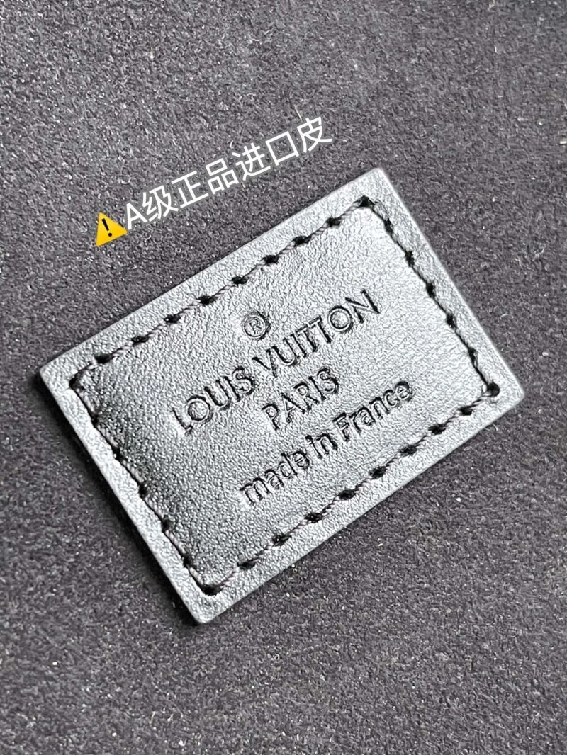 Louis Vuitton Cosmetic Bags EyeCatching 94054