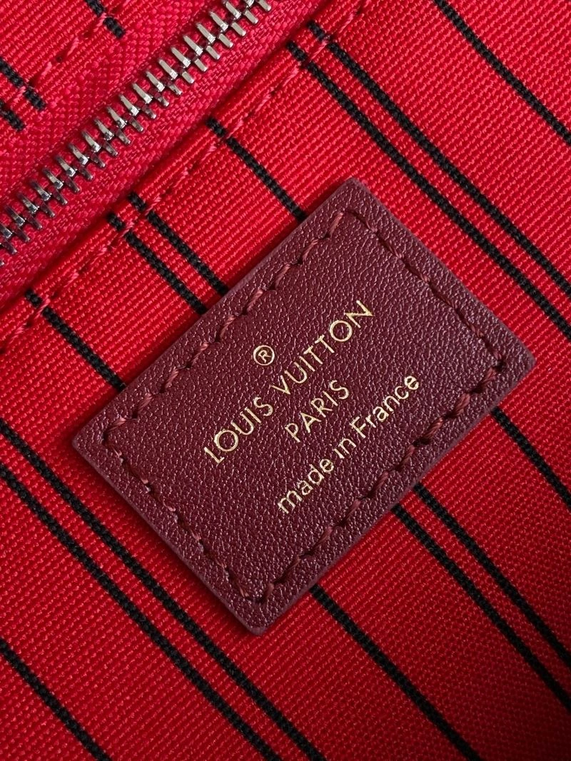 Sleek Louis Vuitton Cosmetic Bags 93860
