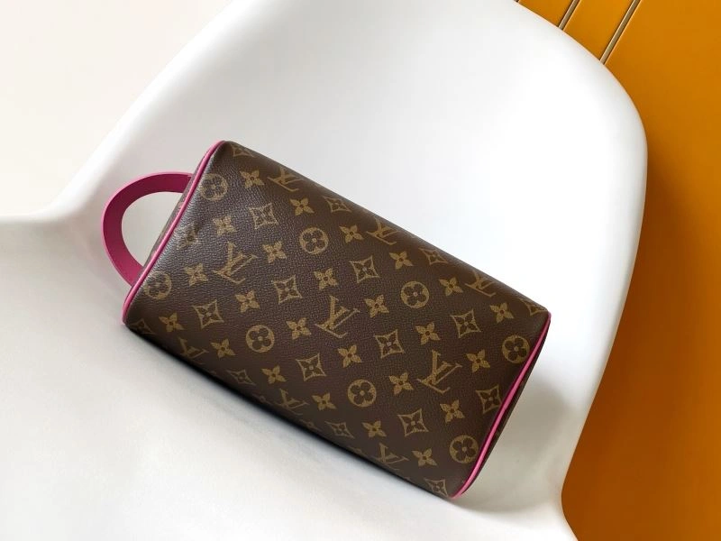 Louis Vuitton Cosmetic Bags Packable 93799