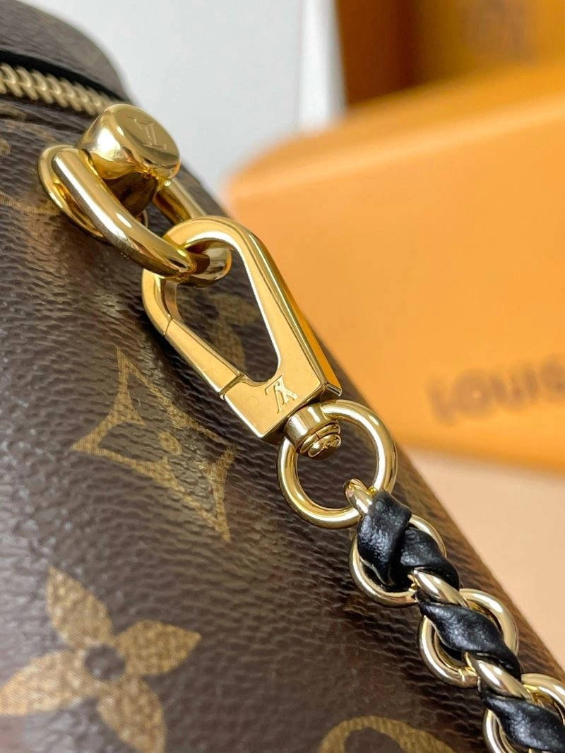 Lightweight Louis Vuitton Cosmetic Bags 93695