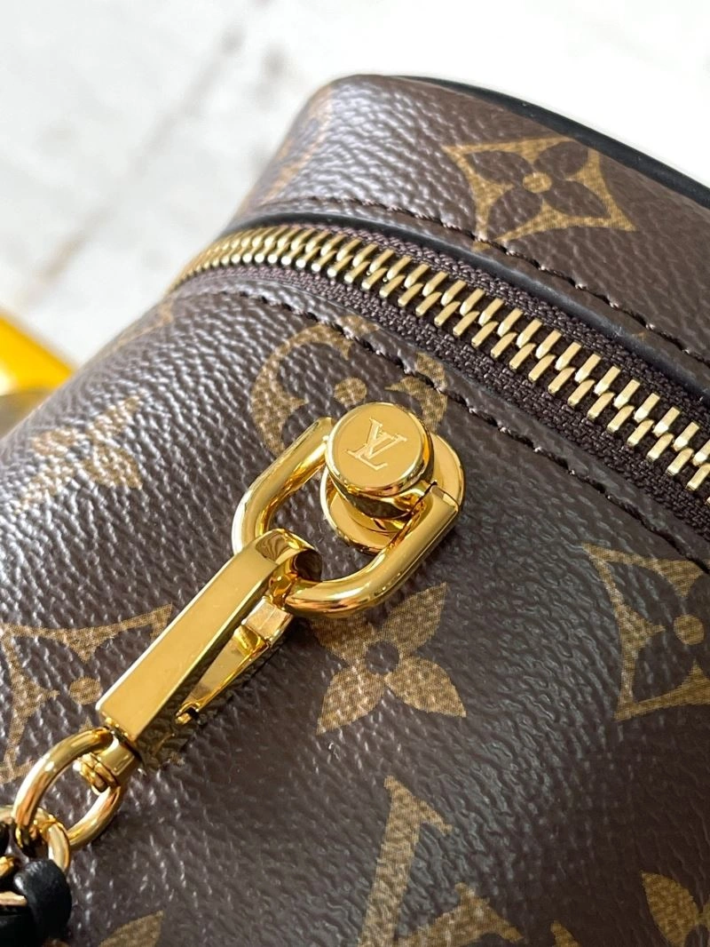Lightweight Louis Vuitton Cosmetic Bags 93695