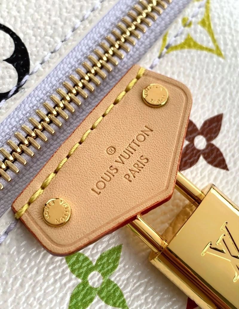 Louis Vuitton Cosmetic Bags Durable 93609