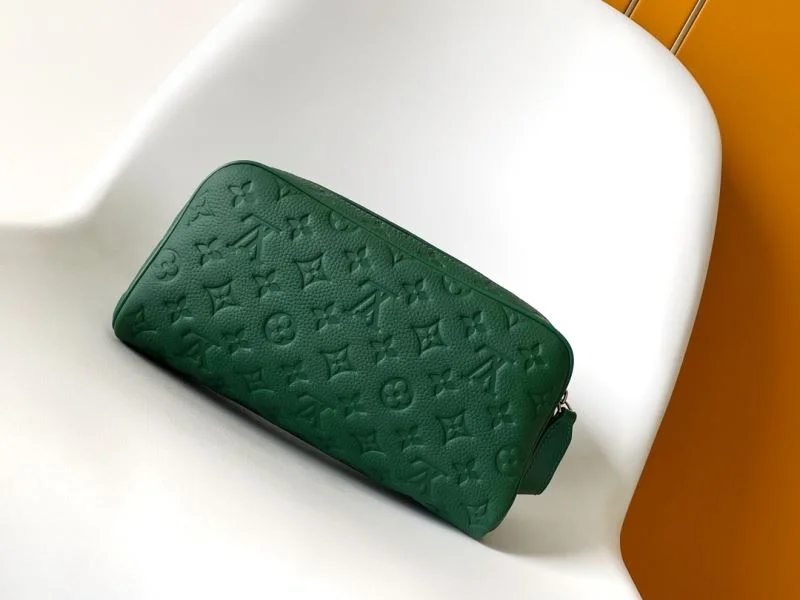WrinkleFree Louis Vuitton Cosmetic Bags 43333