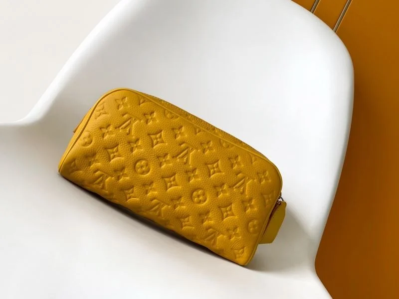 Louis Vuitton Cosmetic Bags Supportive 43329