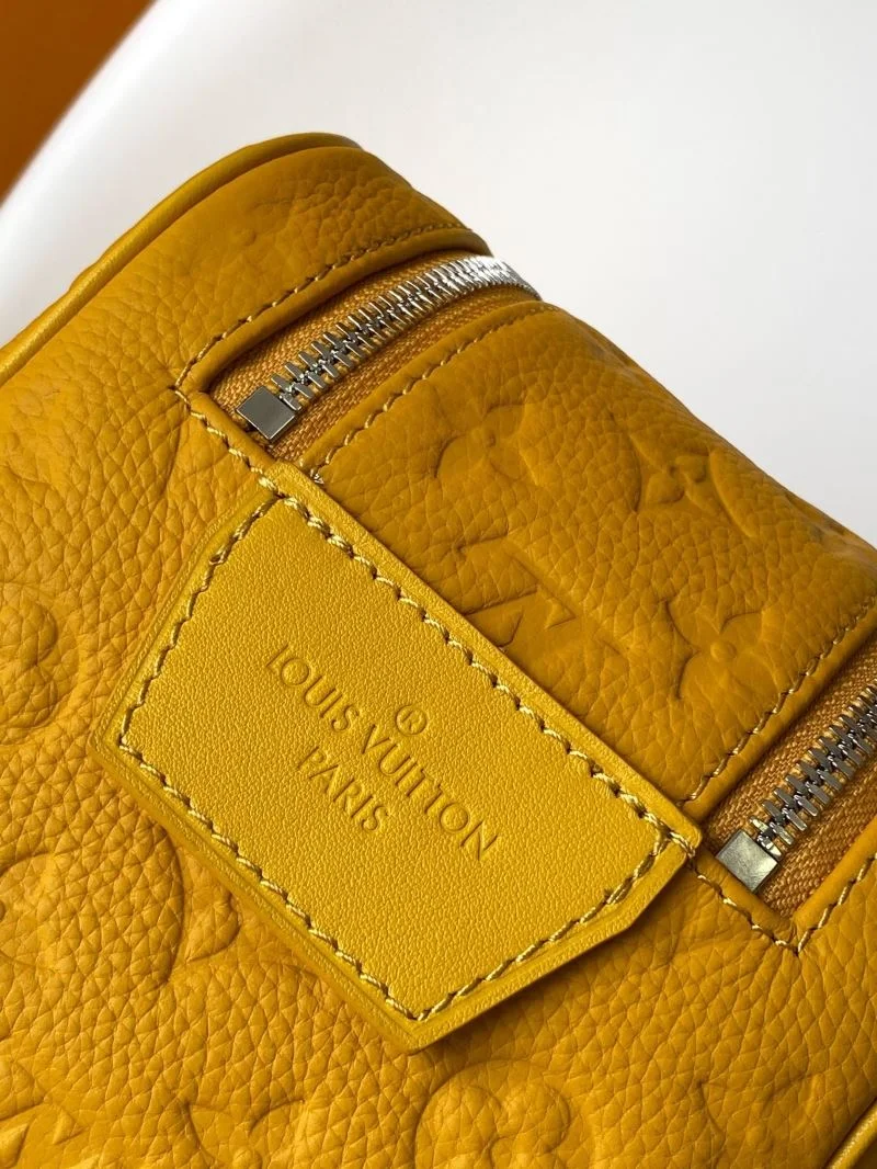 Louis Vuitton Cosmetic Bags Supportive 43329