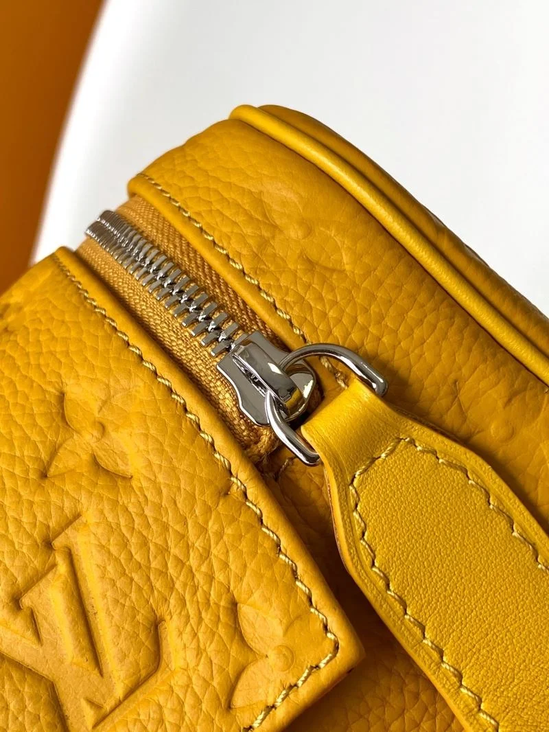 Louis Vuitton Cosmetic Bags Supportive 43329