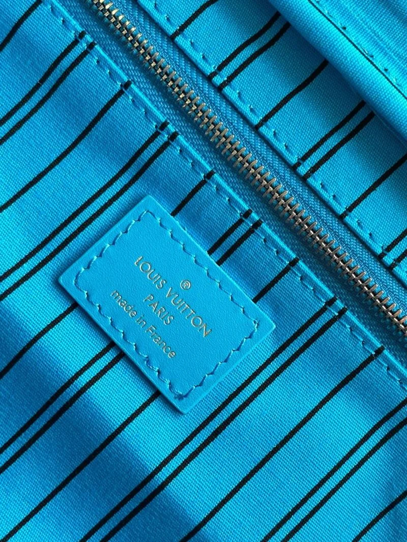 Durable Louis Vuitton Cosmetic Bags 43351