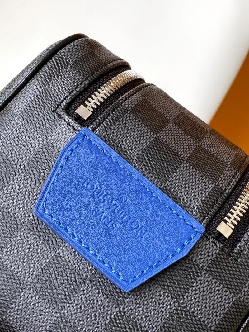 Comfortable Louis Vuitton Cosmetic Bags 43335