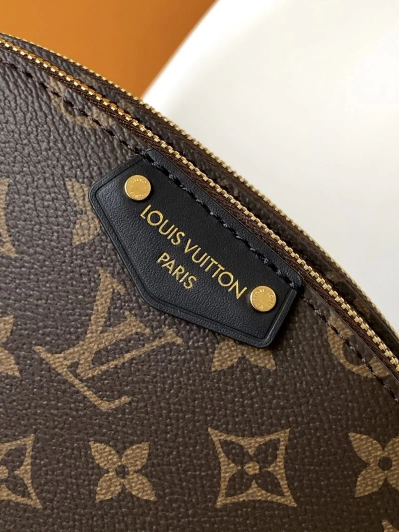 Durable Louis Vuitton Cosmetic Bags 42927