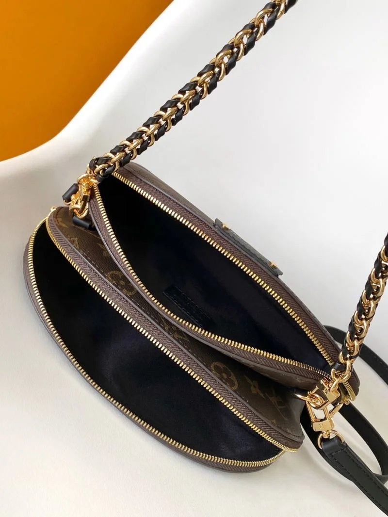 Durable Louis Vuitton Cosmetic Bags 42927