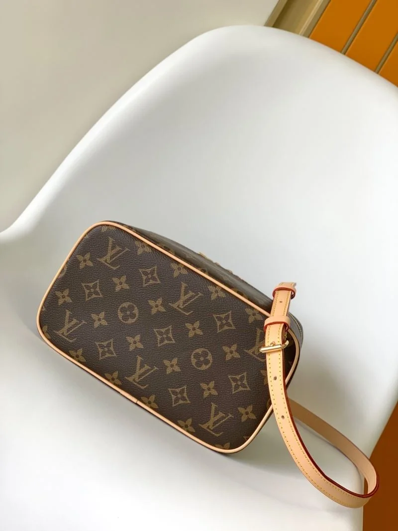 Louis Vuitton Cosmetic Bags Thermal 42900