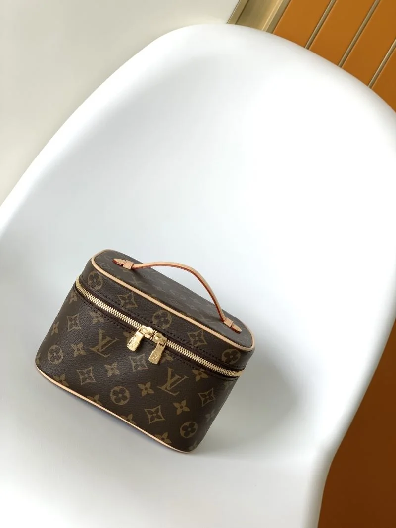 MultiPurpose Louis Vuitton Cosmetic Bags 42899