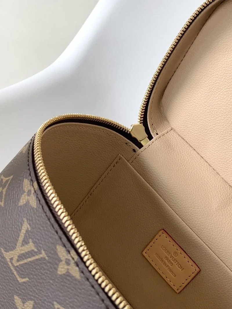 MultiPurpose Louis Vuitton Cosmetic Bags 42899