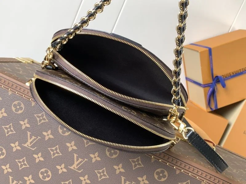 Louis Vuitton Cosmetic Bags ModernLook 42903