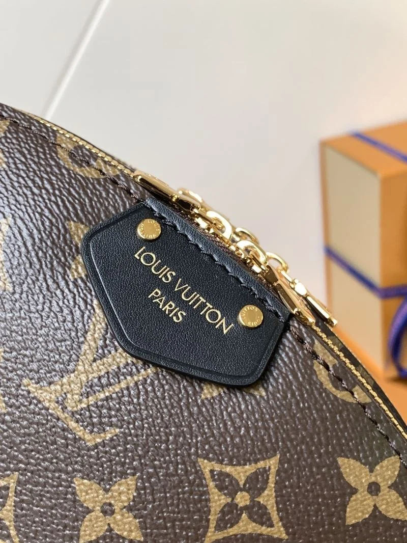 Louis Vuitton Cosmetic Bags ModernLook 42903