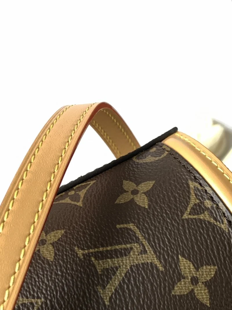 Louis Vuitton Cosmetic Bags TravelReady 42915