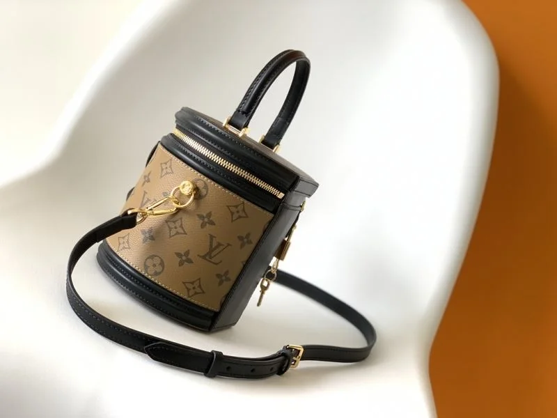 FlexibleFit Louis Vuitton Cosmetic Bags 42905