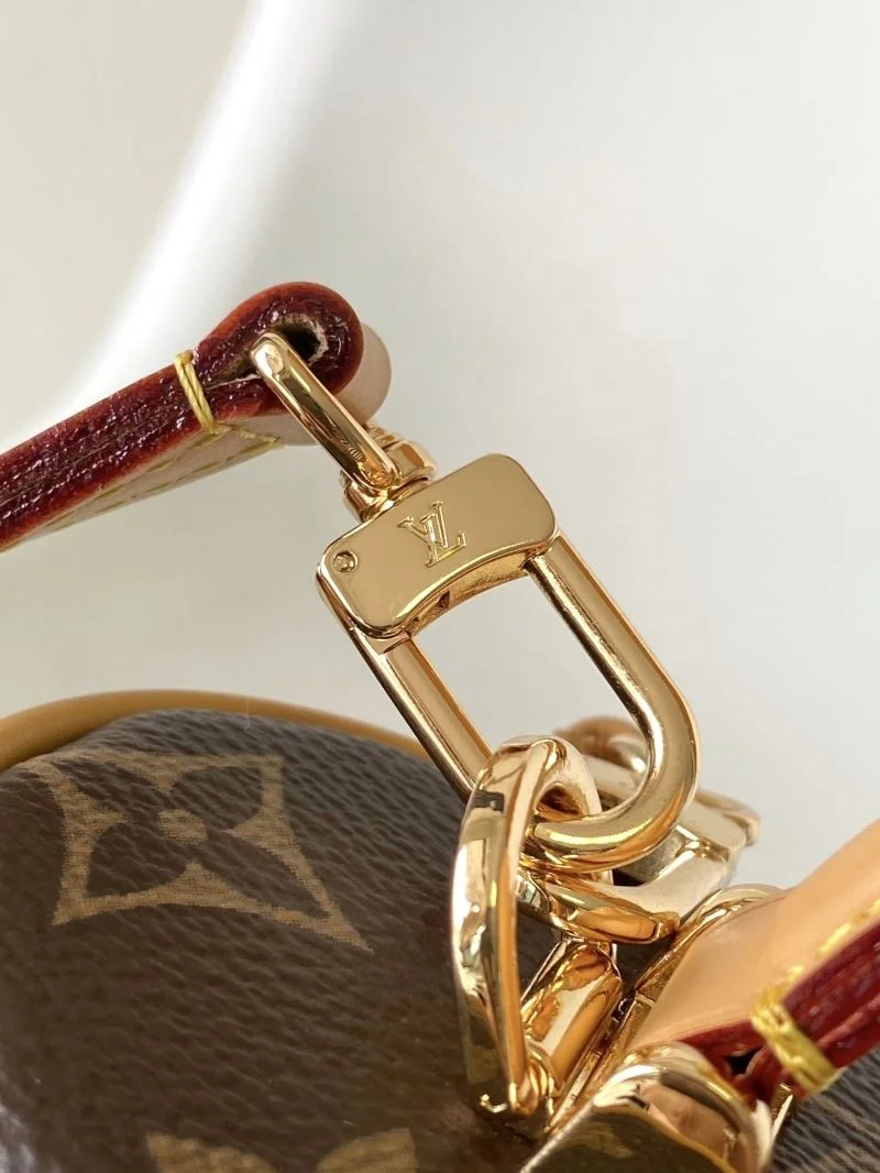 Louis Vuitton Cosmetic Bags Casual 42893