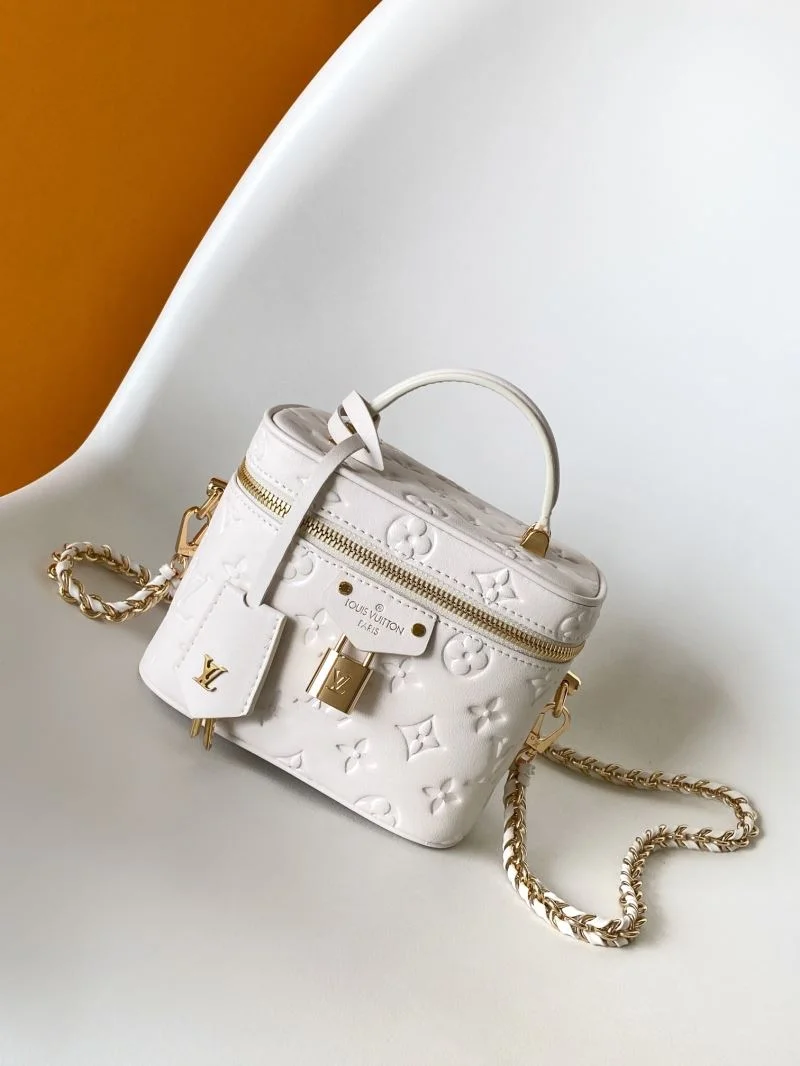 Unisex Louis Vuitton Cosmetic Bags 42894