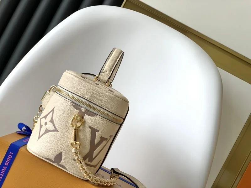 Comfortable Louis Vuitton Cosmetic Bags 42928