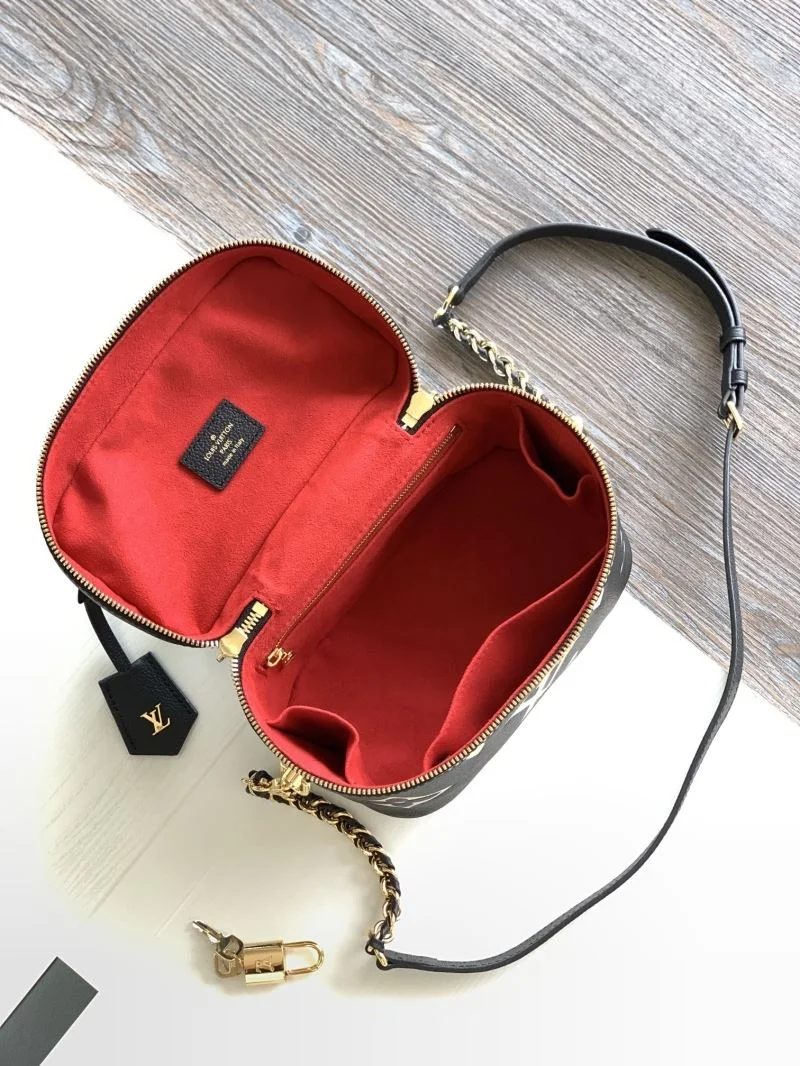 Packable Louis Vuitton Cosmetic Bags 42886