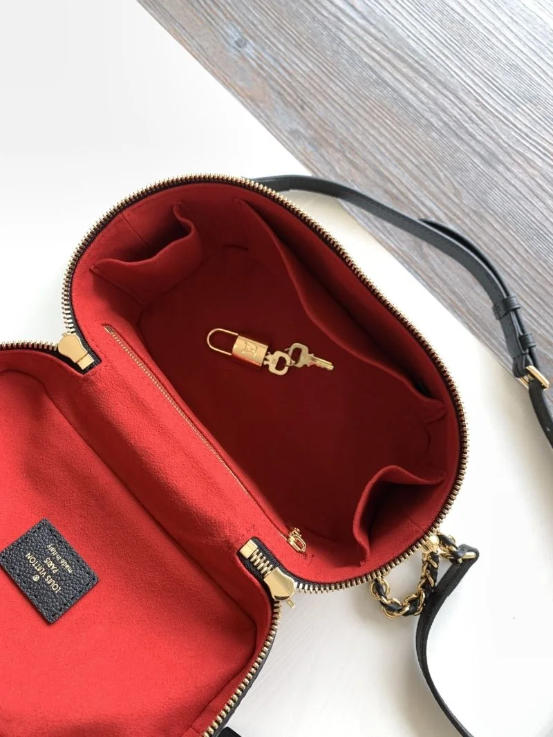 Packable Louis Vuitton Cosmetic Bags 42886