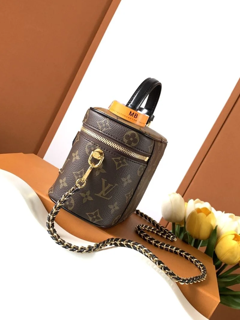 Contemporary Louis Vuitton Cosmetic Bags 41971