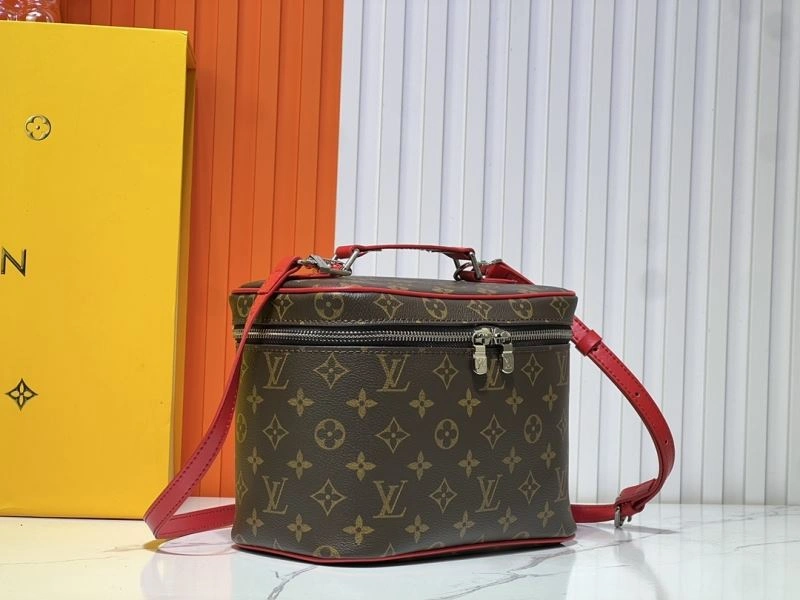 HighQuality Louis Vuitton Cosmetic Bags 80303