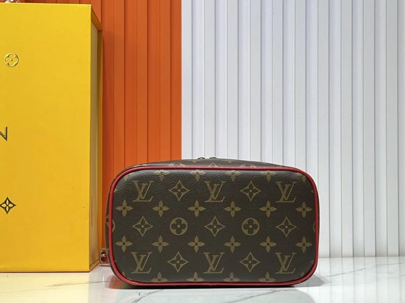HighQuality Louis Vuitton Cosmetic Bags 80303