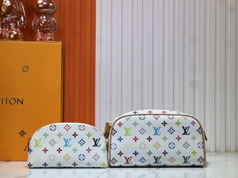 Sophisticated Louis Vuitton Cosmetic Bags 80239